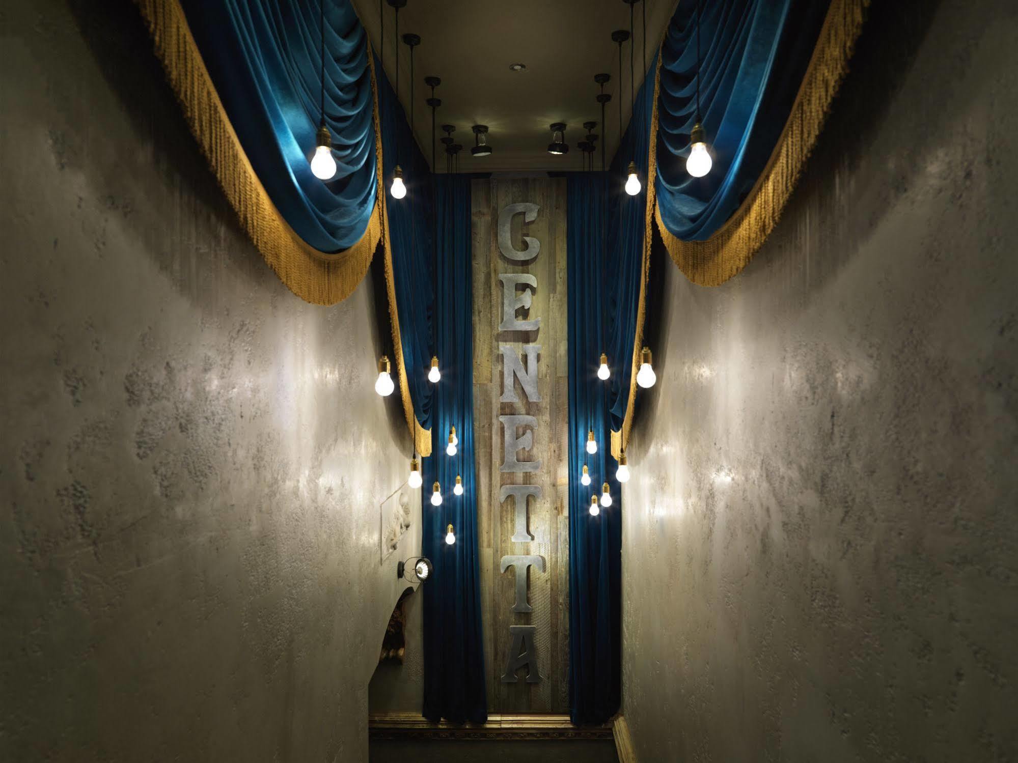 The Royal Toby Hotel Rochdale Bagian luar foto